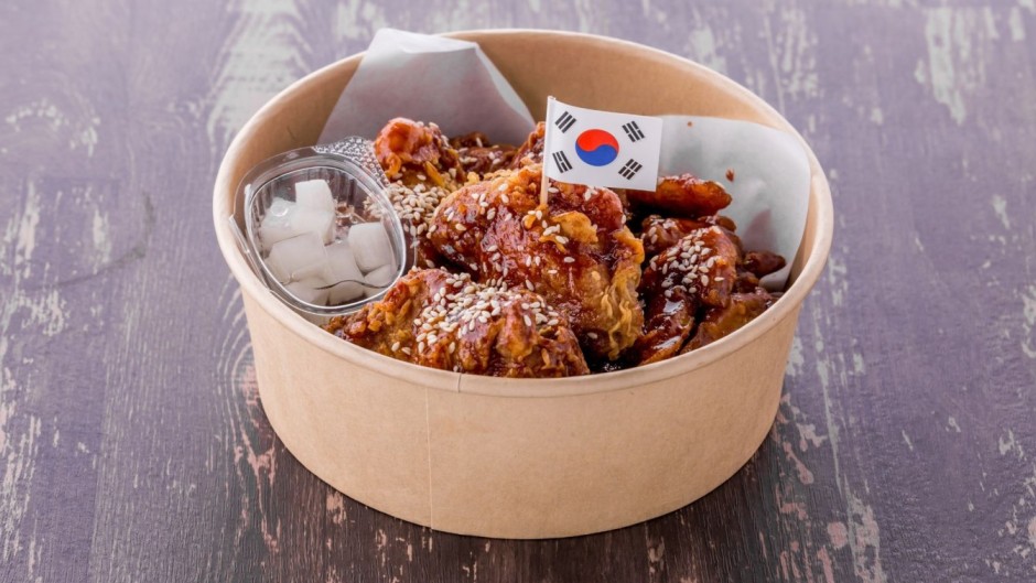 K-food-fried-chicken -korean-food-cafe-wang-house