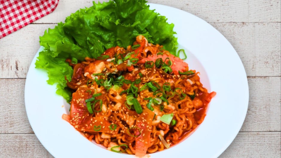 korean-street-food-craze-rabokki-wang-house-cafe-india